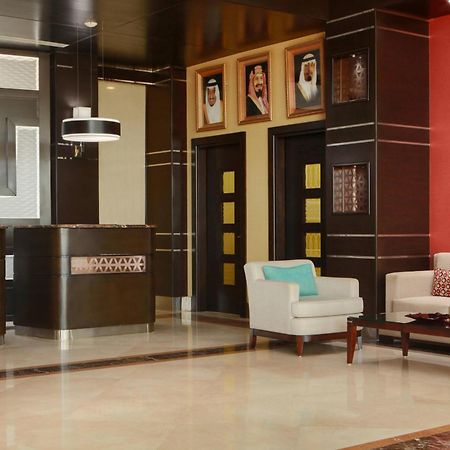 คอร์ตยาร์ต จาซาน Hotel ชาซาน ภายนอก รูปภาพ